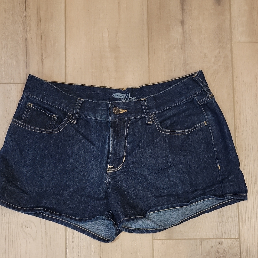 Old Navy Blue Jean The Diva Shorts Size 8